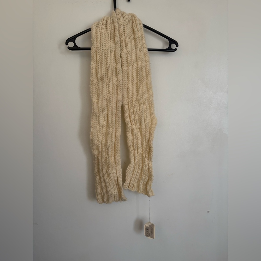 Nwt Alpaca/wool Blend Cream Color Scarf